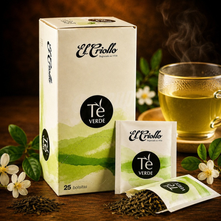 Infusión de té verde natural hover